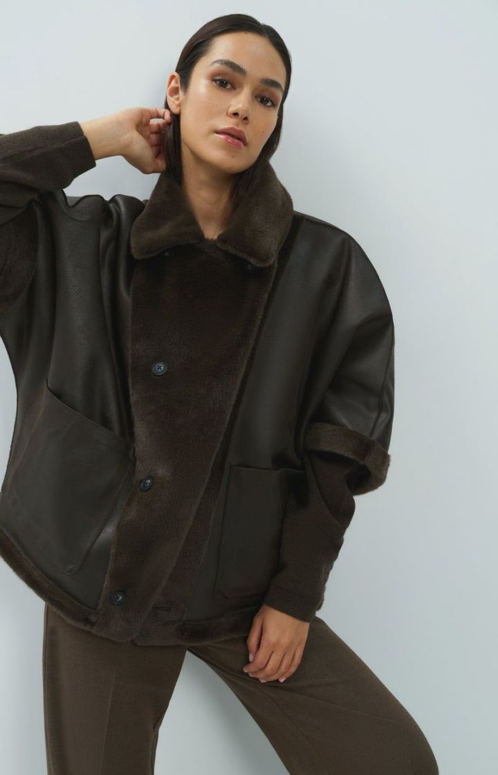 Oversized reversible faux fur  90840 DELICIOSO