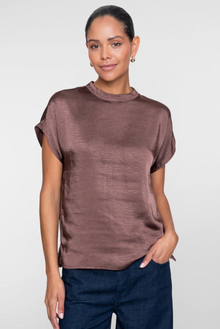 000775 brown
